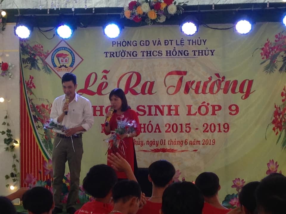 Ra truong 10.jpg